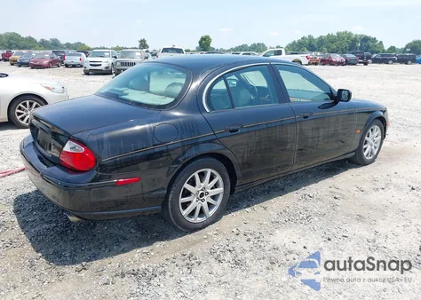 2002 Jaguar S-Type 4.0L V8 from USA, damaged, VIN SAJDA03P62GM42350